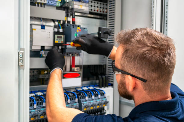 Best Electrical Contractors for Businesses  in Guthrie Center, IA